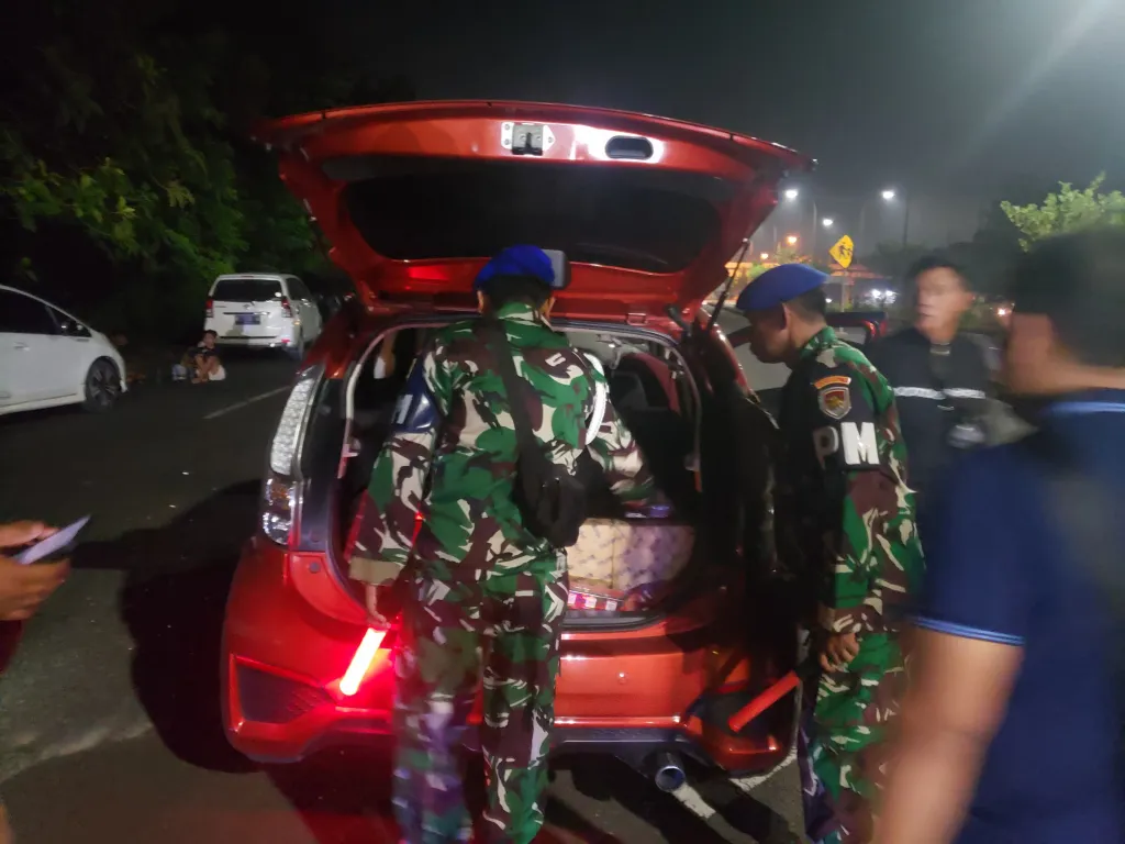Tim SFQR Lanal Batuporon Gagalkan Peredaran Rokok Ilegal di Bangkalan