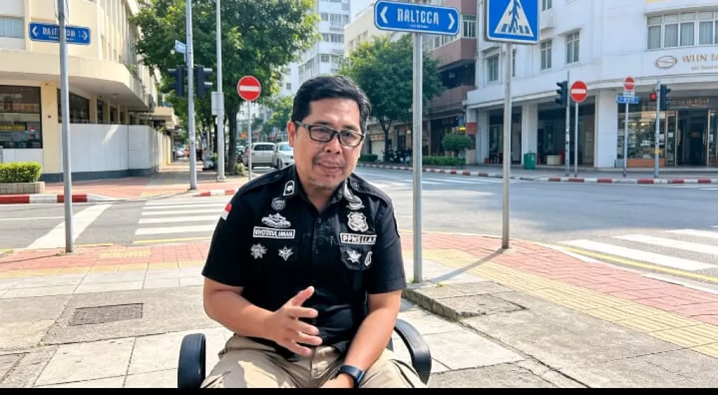 Caption Foto: Kepala Bidang Lalu Lintas Jalan Dishub Sampang, Khotibul Umam,