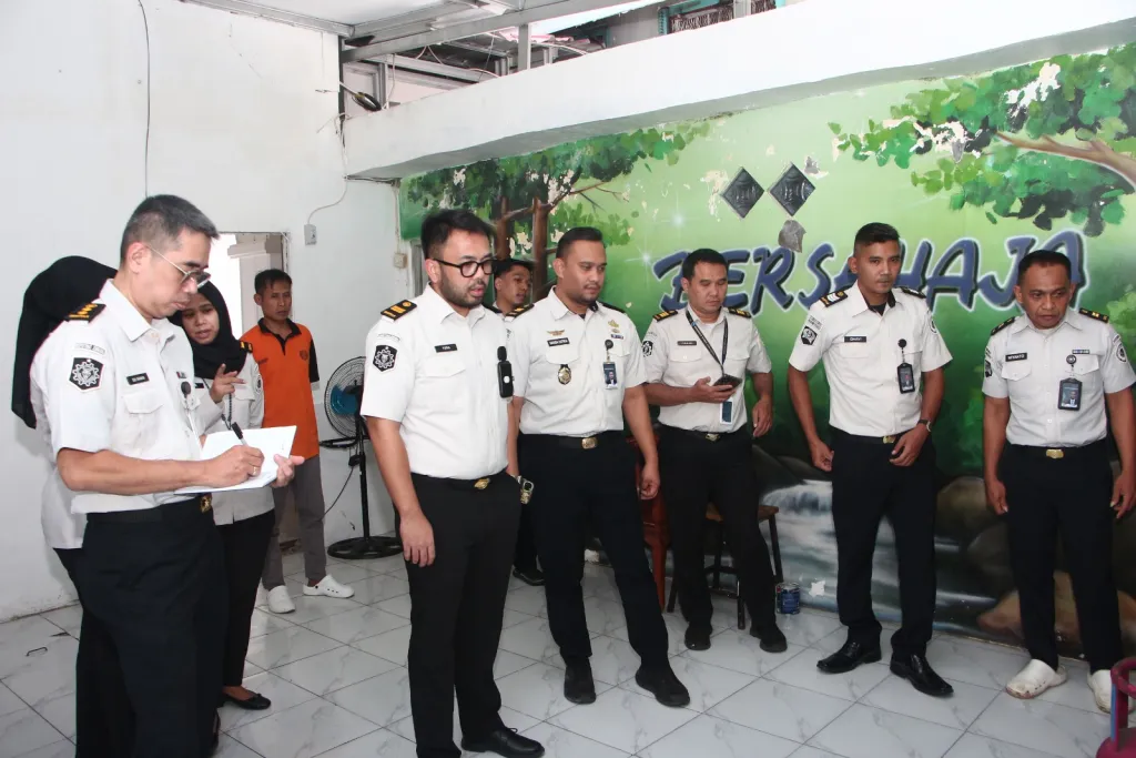 Perkuat Akuntabilitas Pengelolaan BAMA, Itjen Pastikan Pengelolaan di Lapas Kelas I Madiun Berjalan Akuntabel