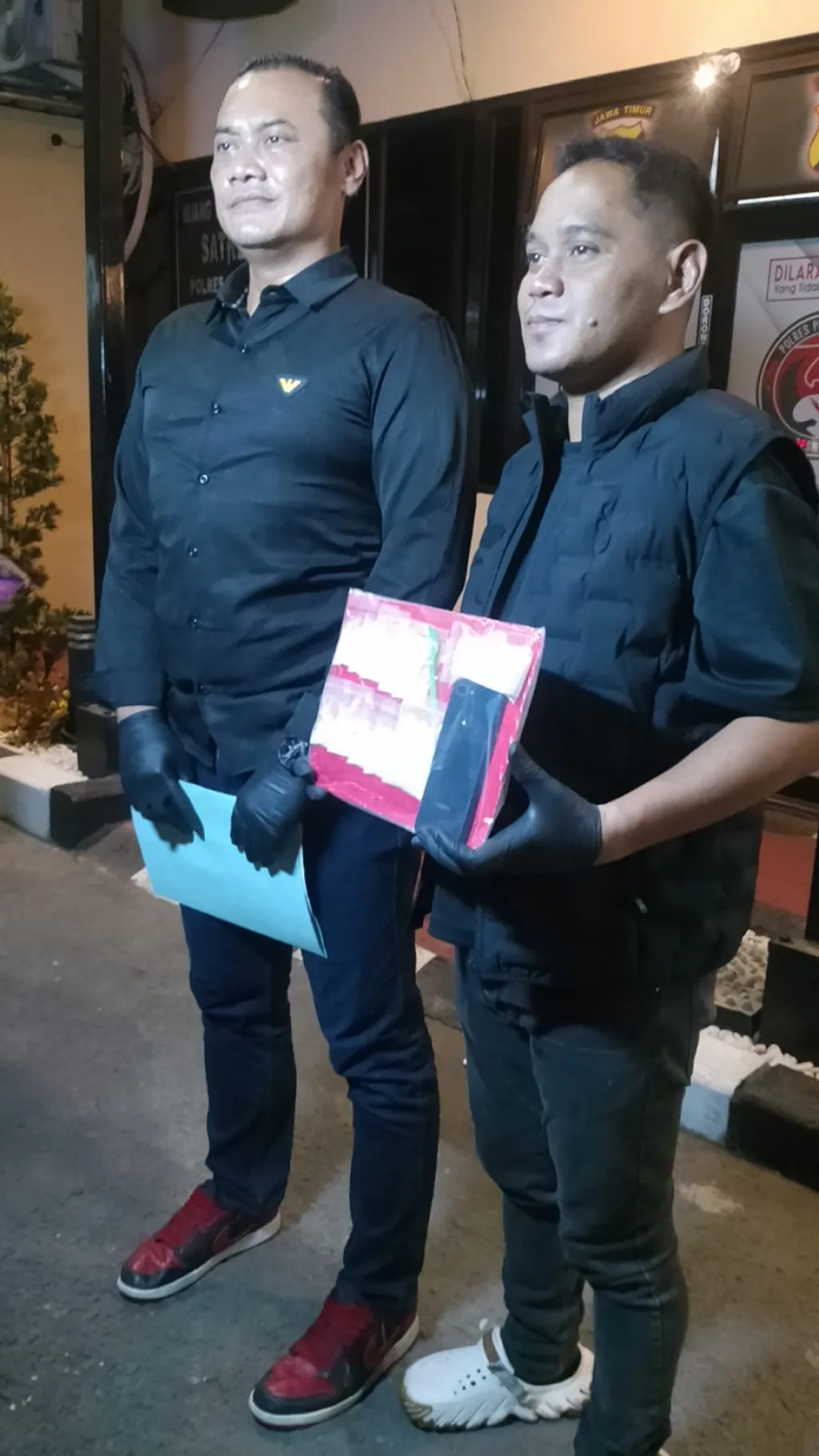 Satresnarkoba Pelabuhan Tanjung Perak Tangkap Pengedar Sabu di Joyoboyo, Barang Bukti 95,44 Gram