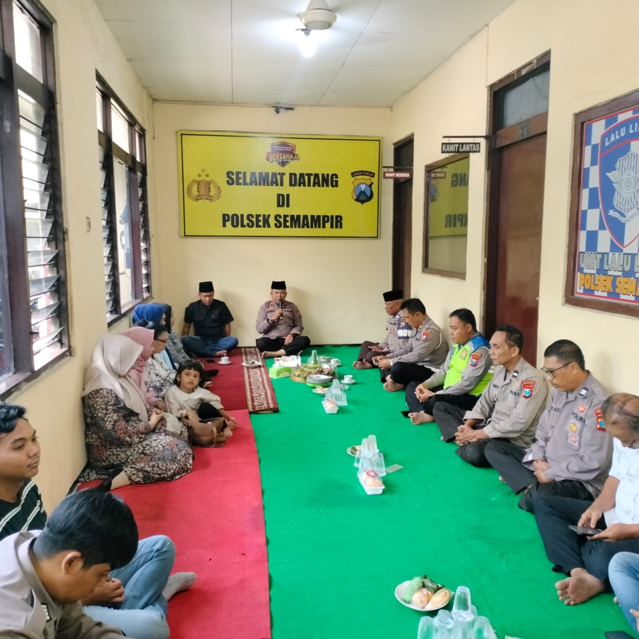 Polsek Semampir Gelar Acara Syukuran Perayaan Tahun Baru 2026 Beserta Kenaikan Pangkat Personel