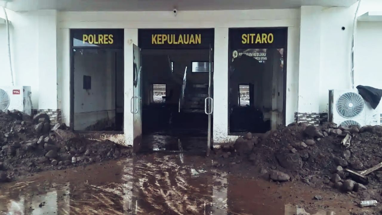 Kondisi Mapolres Sitaro, Kelurahan Paseng, Siau Barat, Sitaro, Sulawesi Utara, pasca bencana banjir bandang