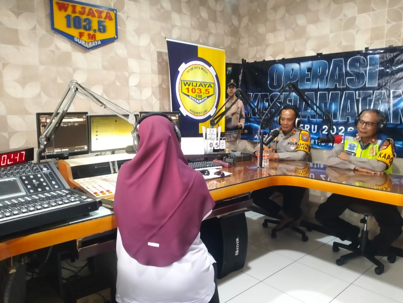 Gandeng Media, Satlantas Polres Pelabuhan Tanjung Perak Ajak Warga Jadi Pelopor Tertib Lalu Lintas