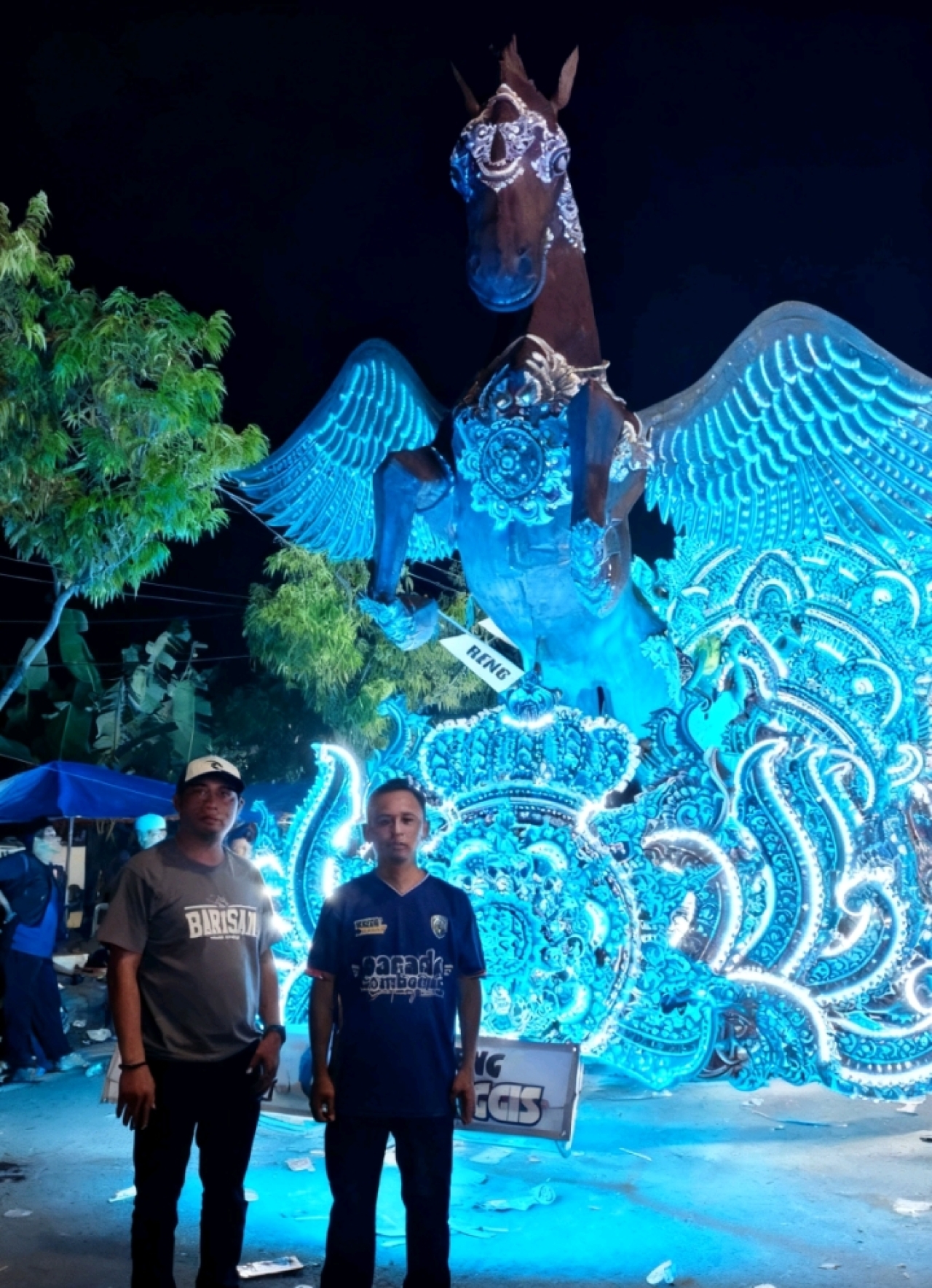 Caption Foto: penampilan Kampoeng Barisan Reng Manggis berhasil mencuri perhatian publik. Membawa nomor urut 25,