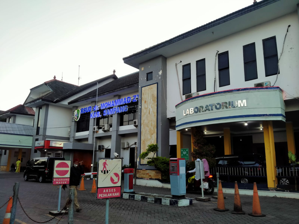 Caption Foto: RSUD dr. Mohammad Zyn Sampang. Kursi Direktur RSUD dr. Mohammad Zyn Sampang resmi dilelang melalui mekanisme seleksi terbuka