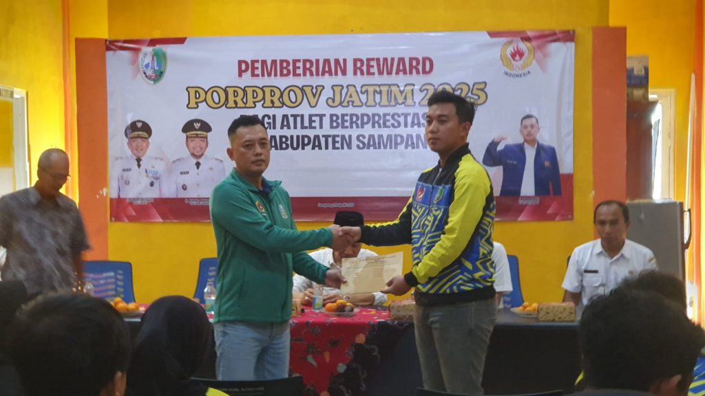 KONI dan Pemkab Sampang Salurkan Reward bagi Atlet Berprestasi Porprov Jatim 2025
