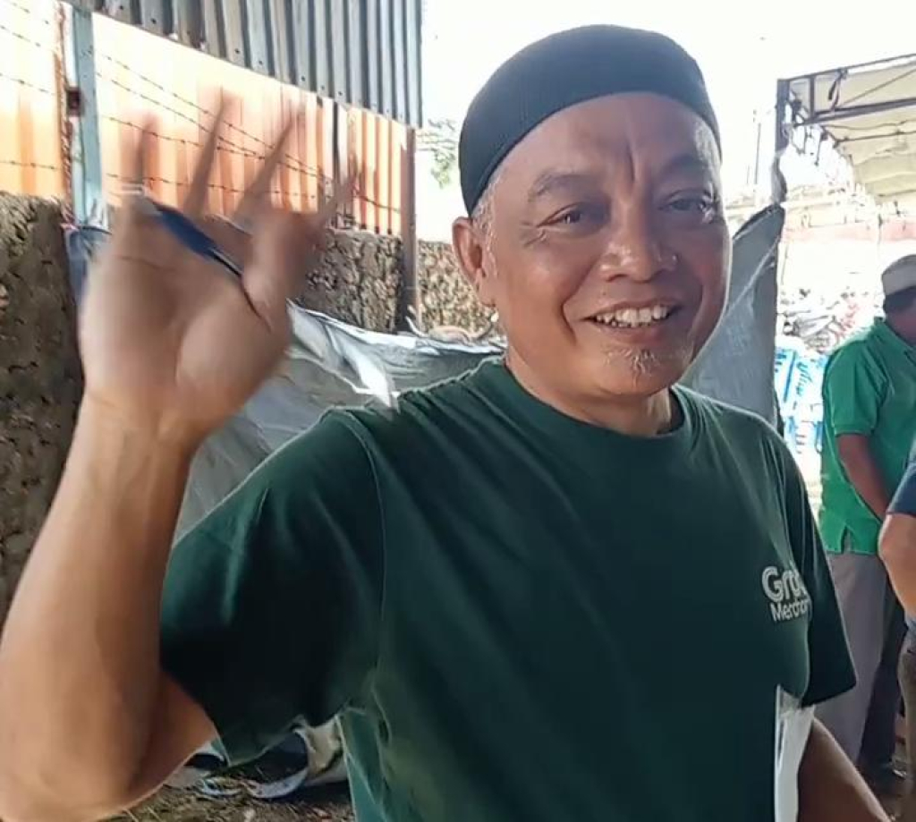 Maknai Idul Adha Tahun Ini  Majelis Ta'lim Al Ikhlas Dan Al Ikhlas Annur Menggelar Qurban Bersama