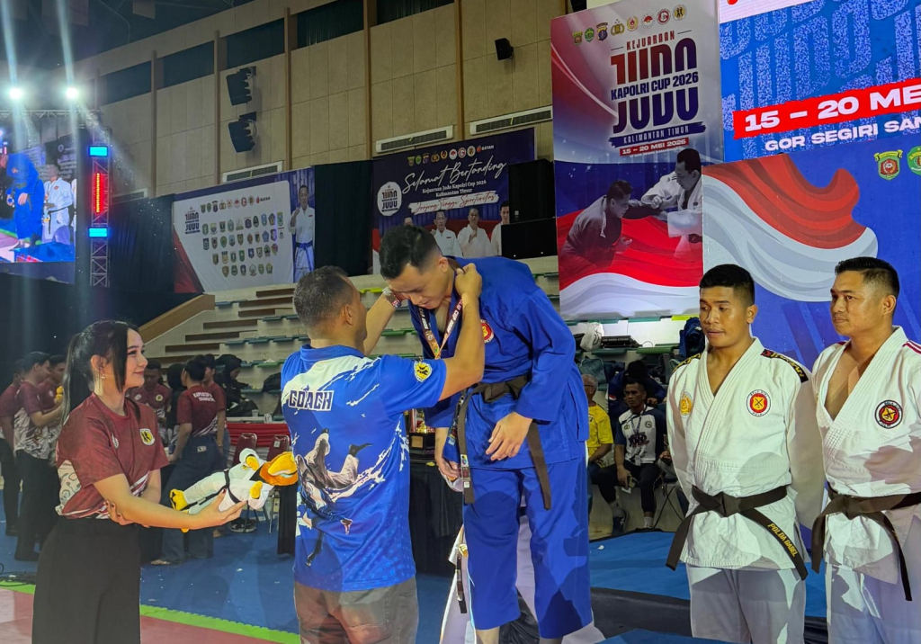 Dua Personel Polres Ngawi, Raih Juara II Kata Beregu Bela Diri Kapolri Cup 2026