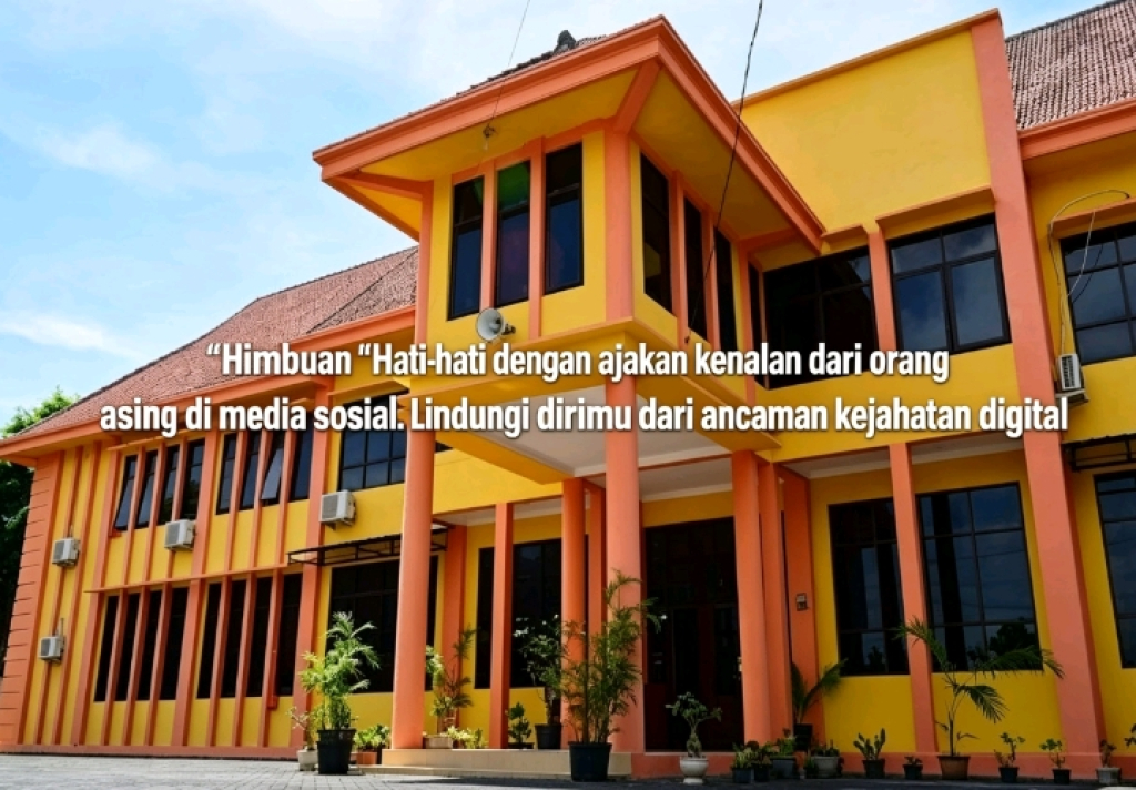 Waspada Kejahatan Modus Kenalan Online, Pengawas Yayasan STIKES Sukma Wijaya Sampang Ingatkan Mahasiswa
