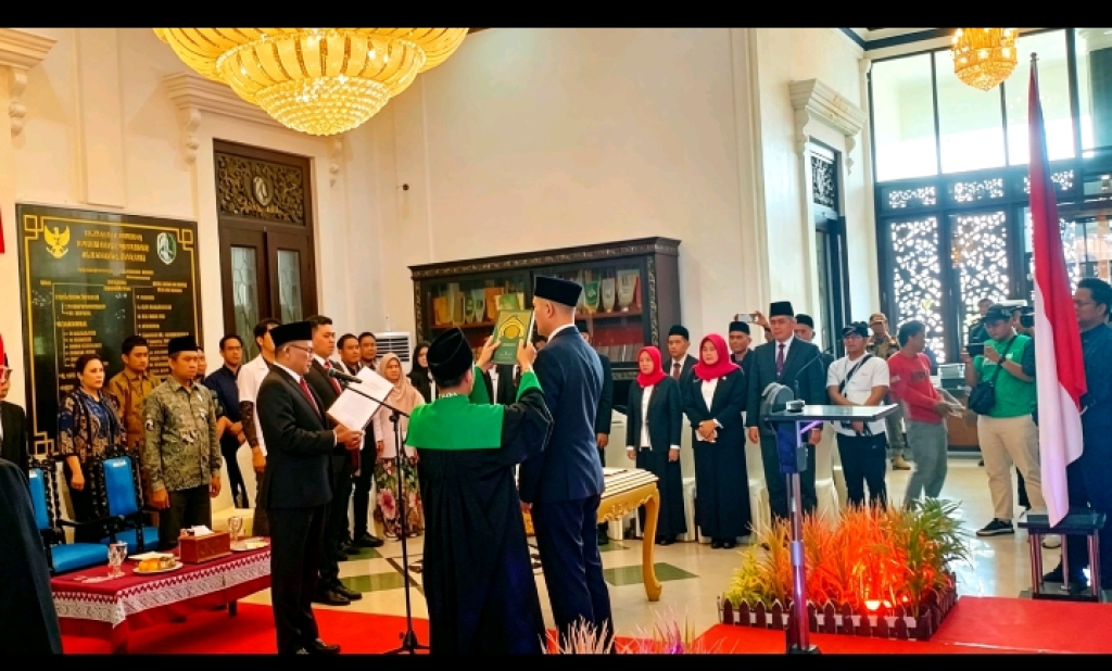 Bupati Slamet Junaidi Resmi Lantik Andy Andrian sebagai Direktur Baru RSUD dr. Mohammad Zyn