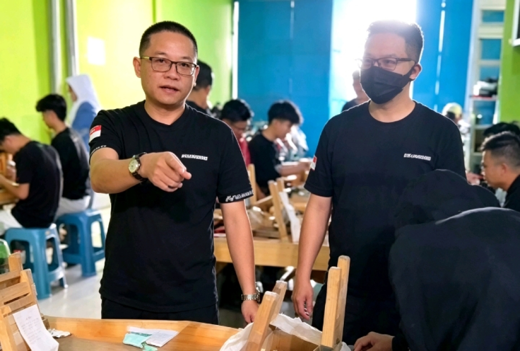 Perkuat Sinergi Industri, Dinsos PPPA Sampang Kunjungi Pabrik Rokok Panglima Arudam