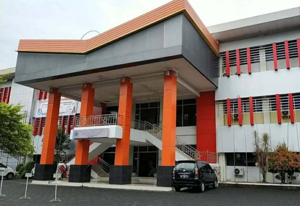 Kantor Dinas Pendidikan Provinsi Sulawesi Utara.
