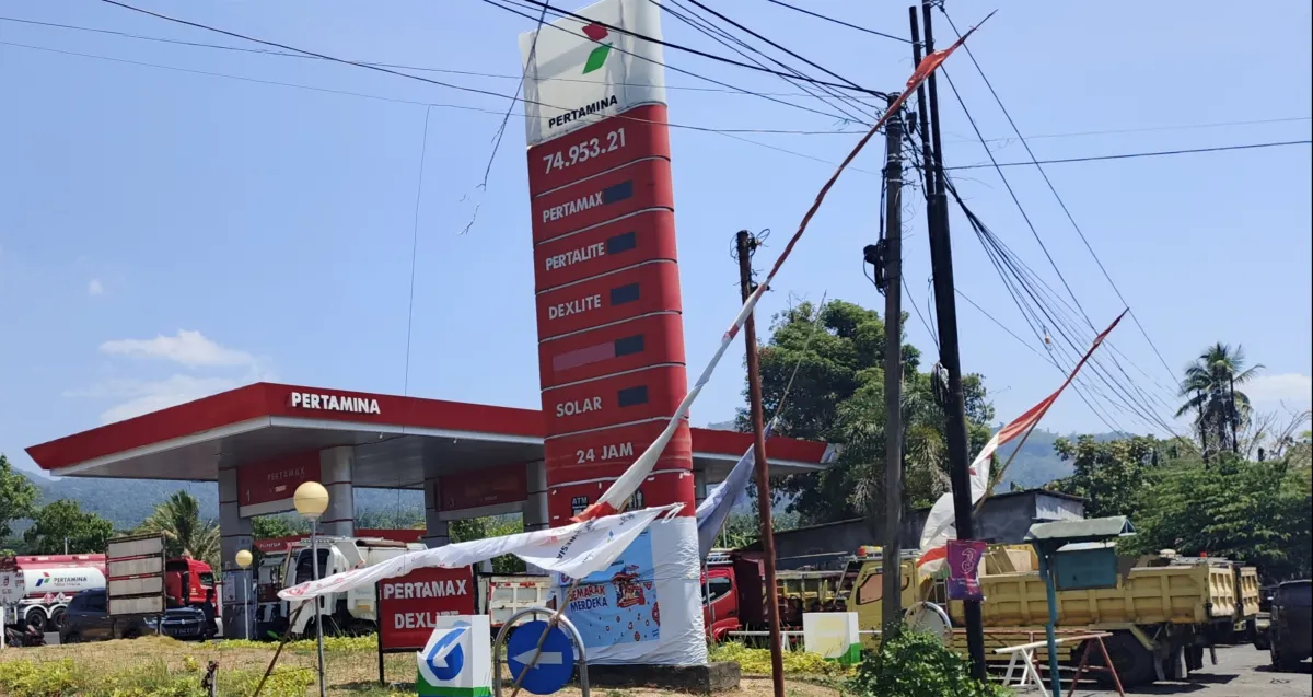 Antrean Truk Modifikasi di SPBU Tateli Disorot, Dugaan Penyelewengan Solar Subsidi Kembali Mencuat