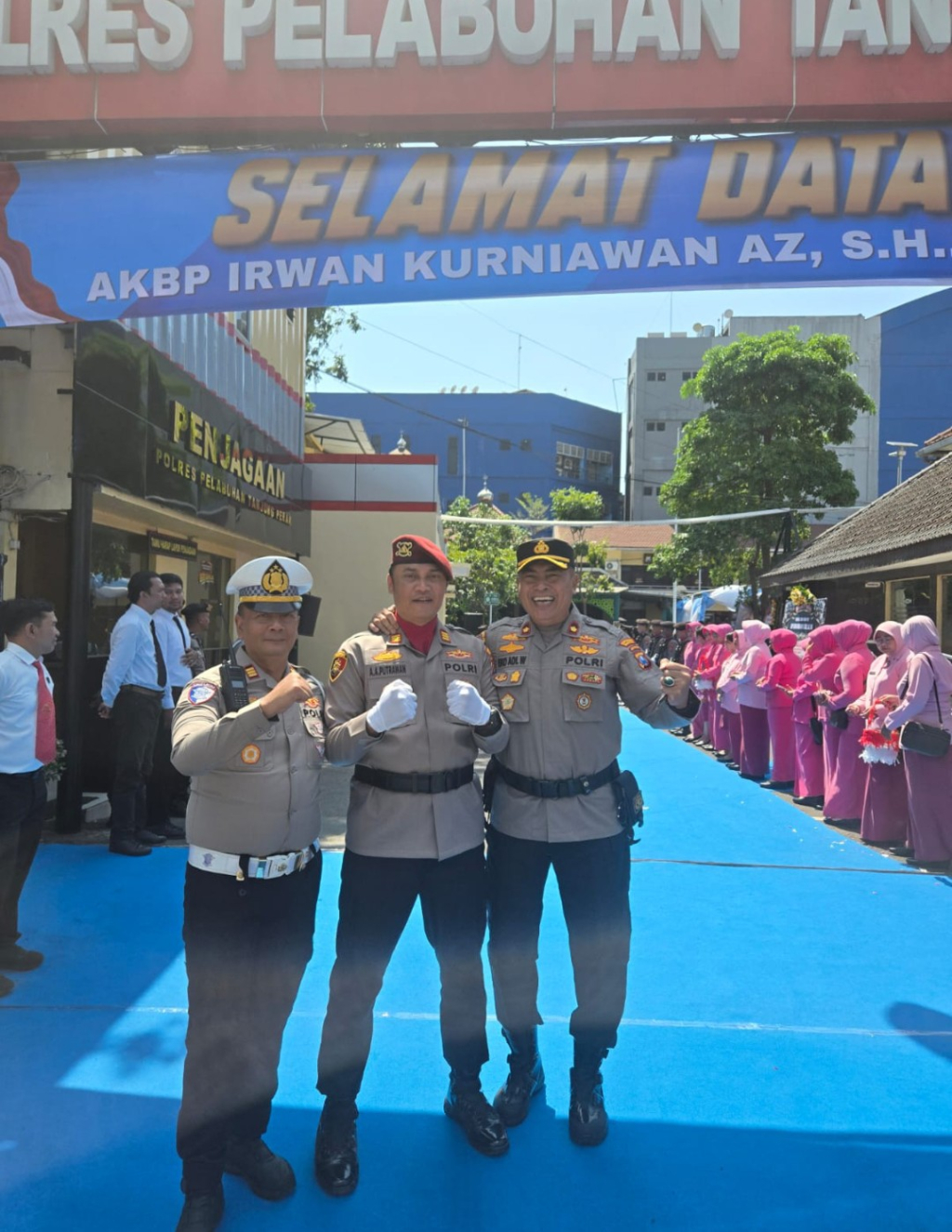 AKBP Iwan Kurniawan Resmi Jabat Kapolres Pelabuhan Tanjung Perak, AKP Adik Agus Putrawan Pimpin Upacara Sertijab