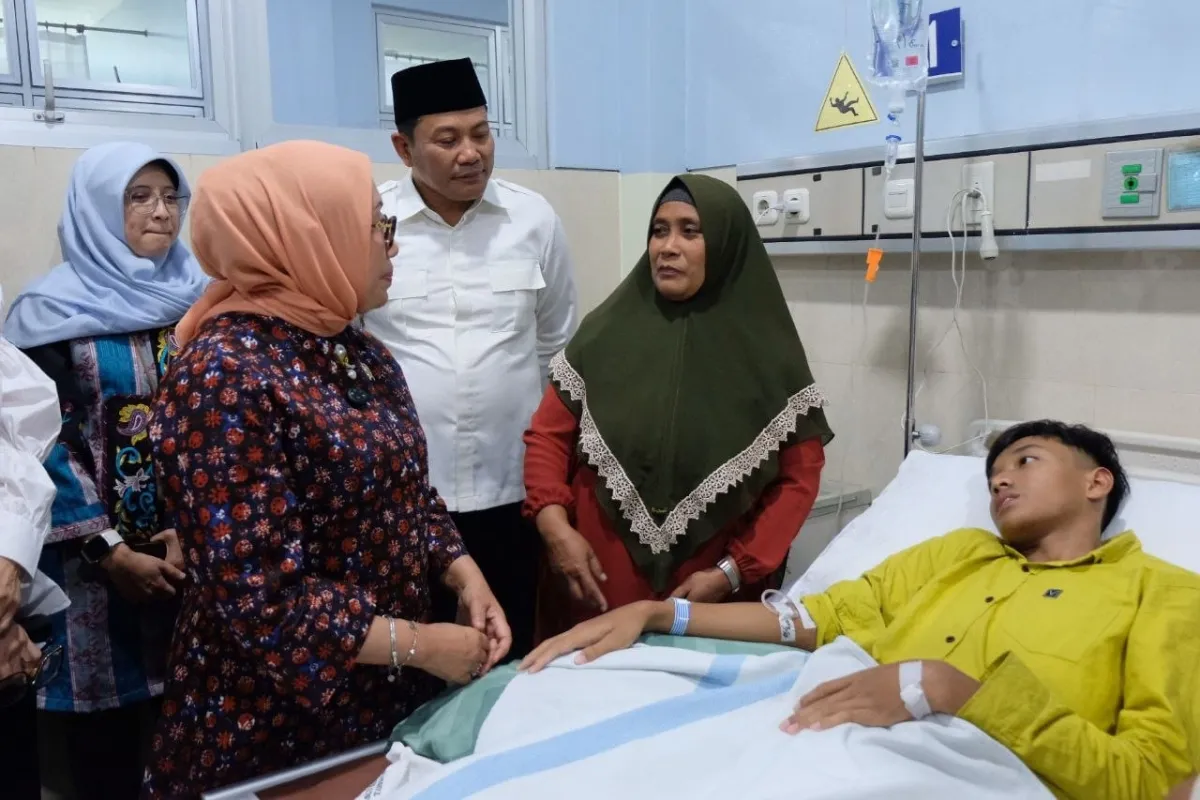 Wakil Kepala BGN Apresiasi Penanganan Kasus Keracunan Makanan MBG di  Kabupaten Sidoarjo