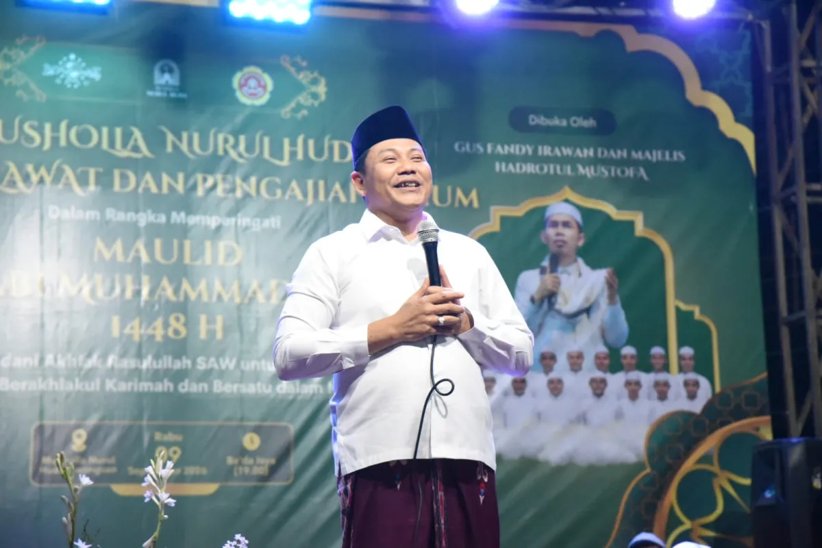 Bupati Subandi Ajak Masyarakat Dukung Betonisasi Jalan sampai Pembangunan  RSUD Sedati