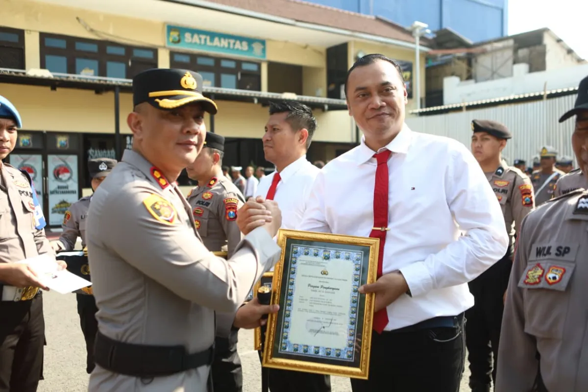Satresnarkoba Polres Pelabuhan Tanjung Perak Sabet Penghargaan Pengungkapan Kasus Narkoba Terbanyak
