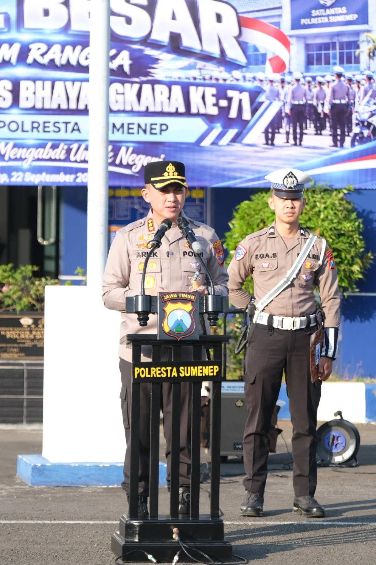 Kapolresta Sumenep Pimpin Apel HUT Lalu Lintas Bhayangkara Ke-71, Tekankan Pelayanan Humanis dan Kamseltibcarlantas
