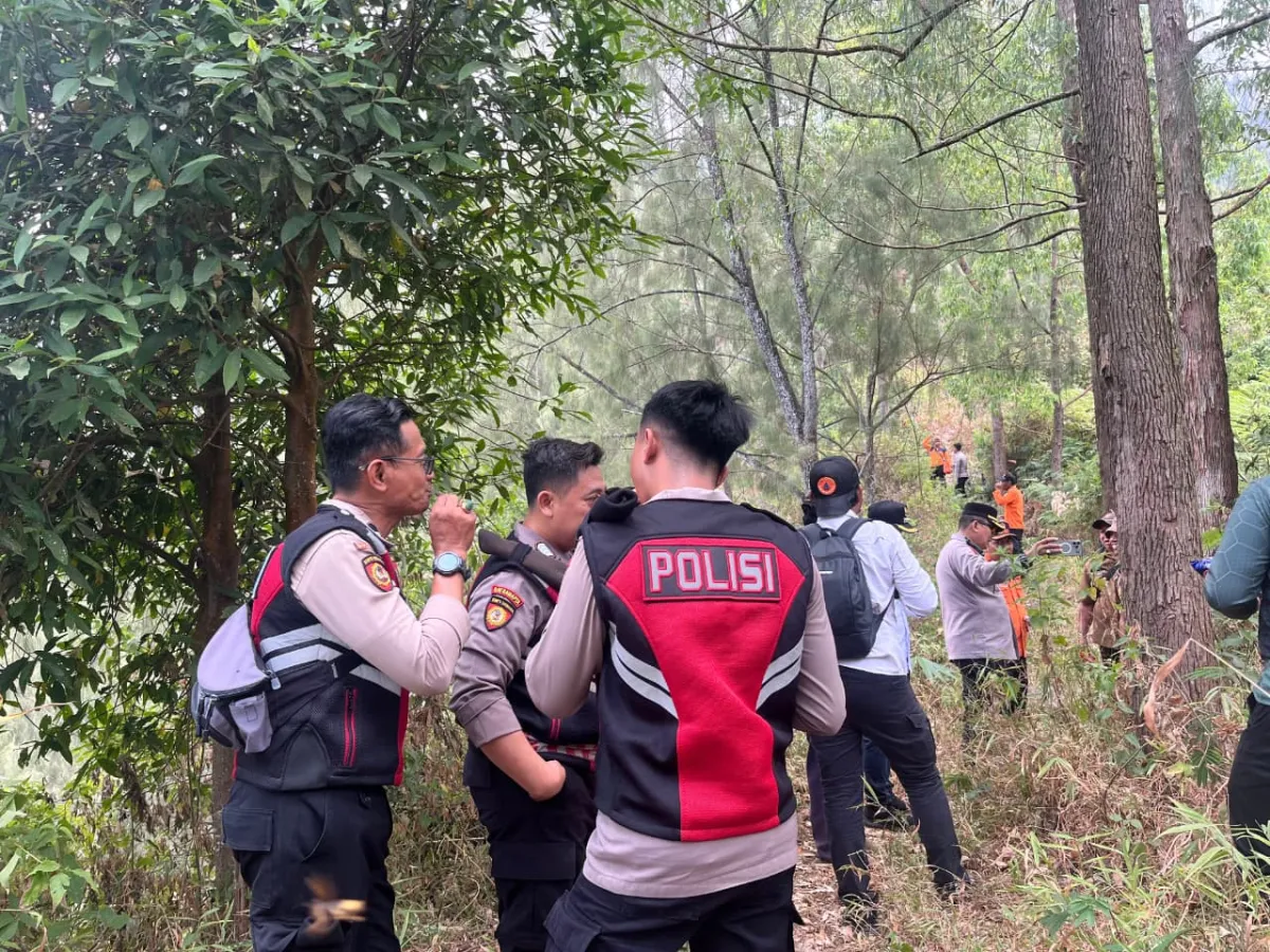 Polres Nganjuk Siagakan Personel Pasca-Karhutla Gunung Wilis, Antisipasi Bara Api Kembali Muncul