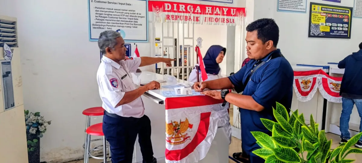 Satpas SIM Colombo Surabaya Berikan Pelayanan Profesional dan Humanis Kepada Masyarakat