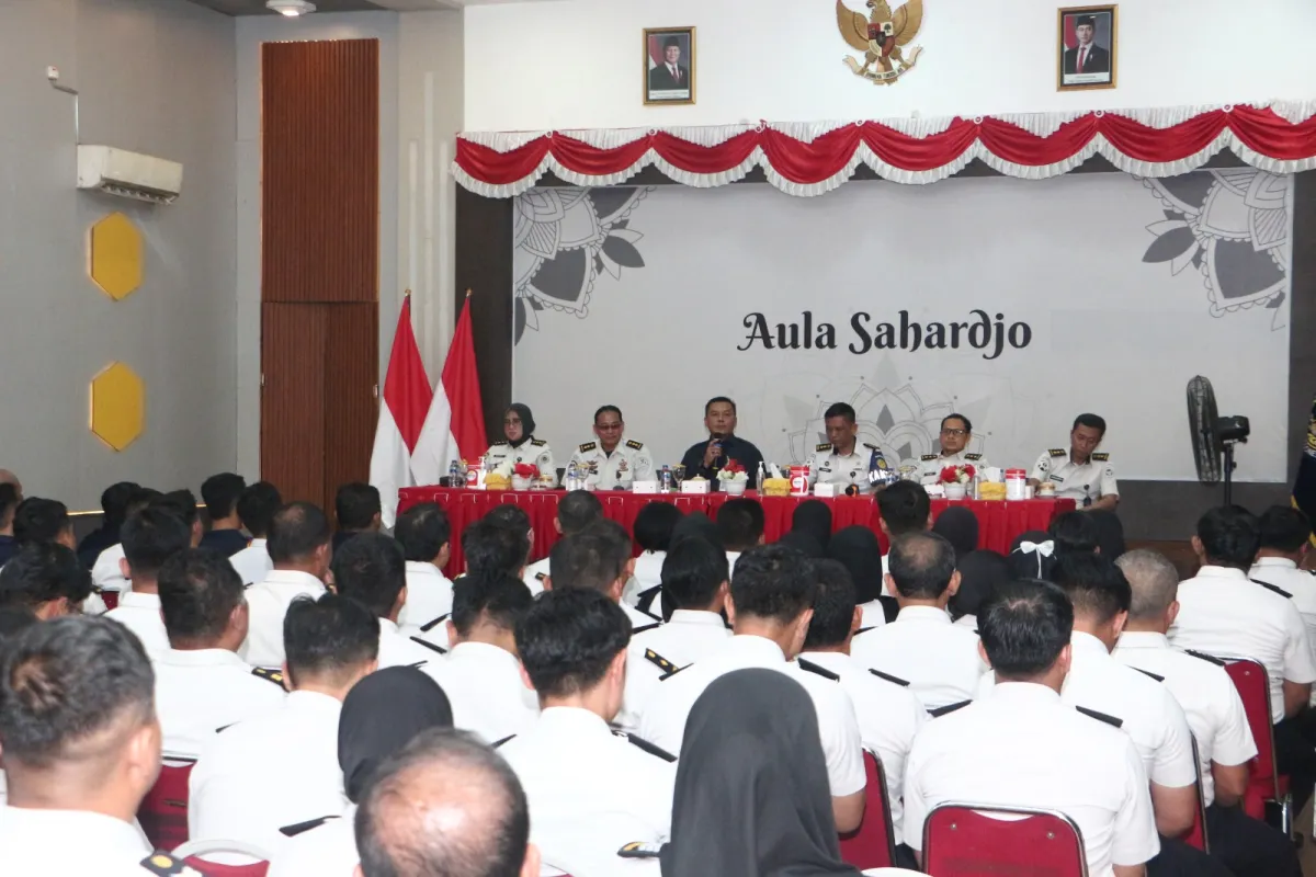 Penguatan Jajaran, Kalapas I Madiun Berikan Pengarahan
