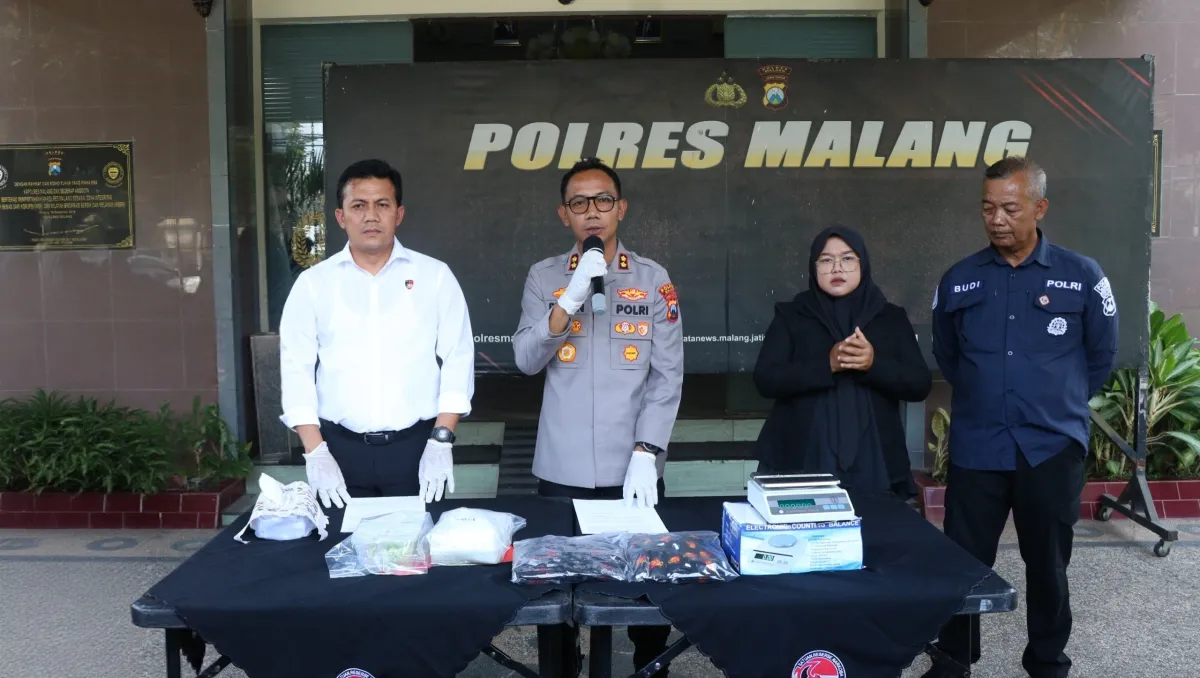 Polres Malang Gagalkan Peredaran 1,1 Kg Sabu dan Ribuan Ekstasi Asal Jakarta