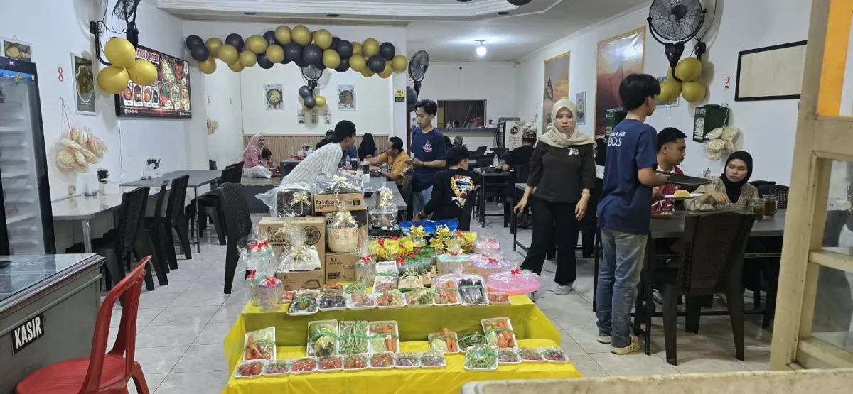 Ikan Bakar Boss Rayakan Ulang Tahun ke 2 Tahun Selain Memberikan Menu Ikan Segar Juga Bagi Bagi Doorprize